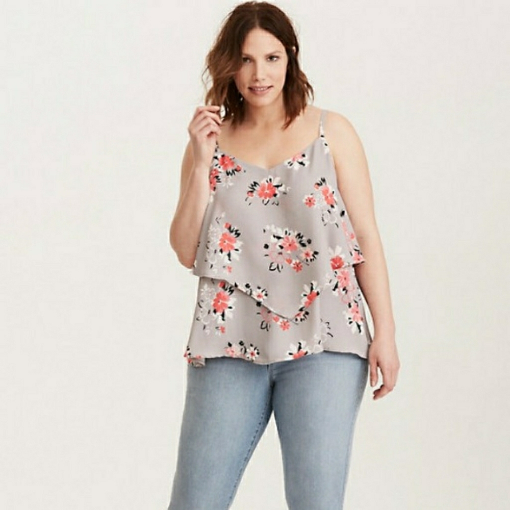 Torrid floral top 2x